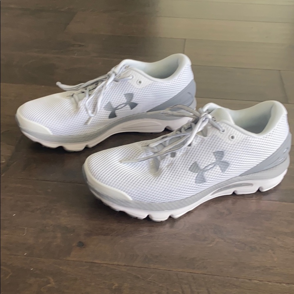 NEW Under Armour Charged Gemini Running Shoe 9M